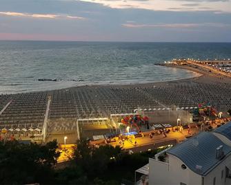 Hotel Acropolis - Cattolica