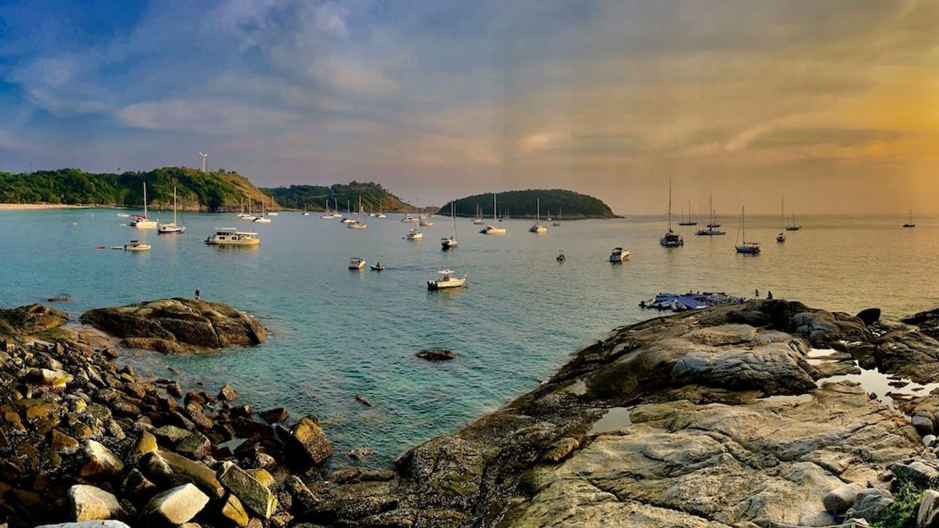 Naiharn On The Rock Resort Phuket