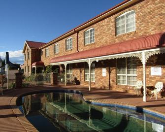 Australian Heritage Motor Inn - Dubbo - Building