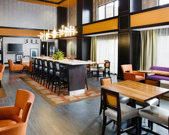 Hampton Inn & Suites Lansing West - Lansing - Restaurant