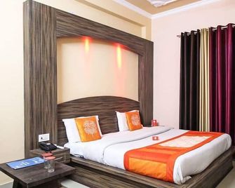 Hotel KS International - קטרה - חדר שינה