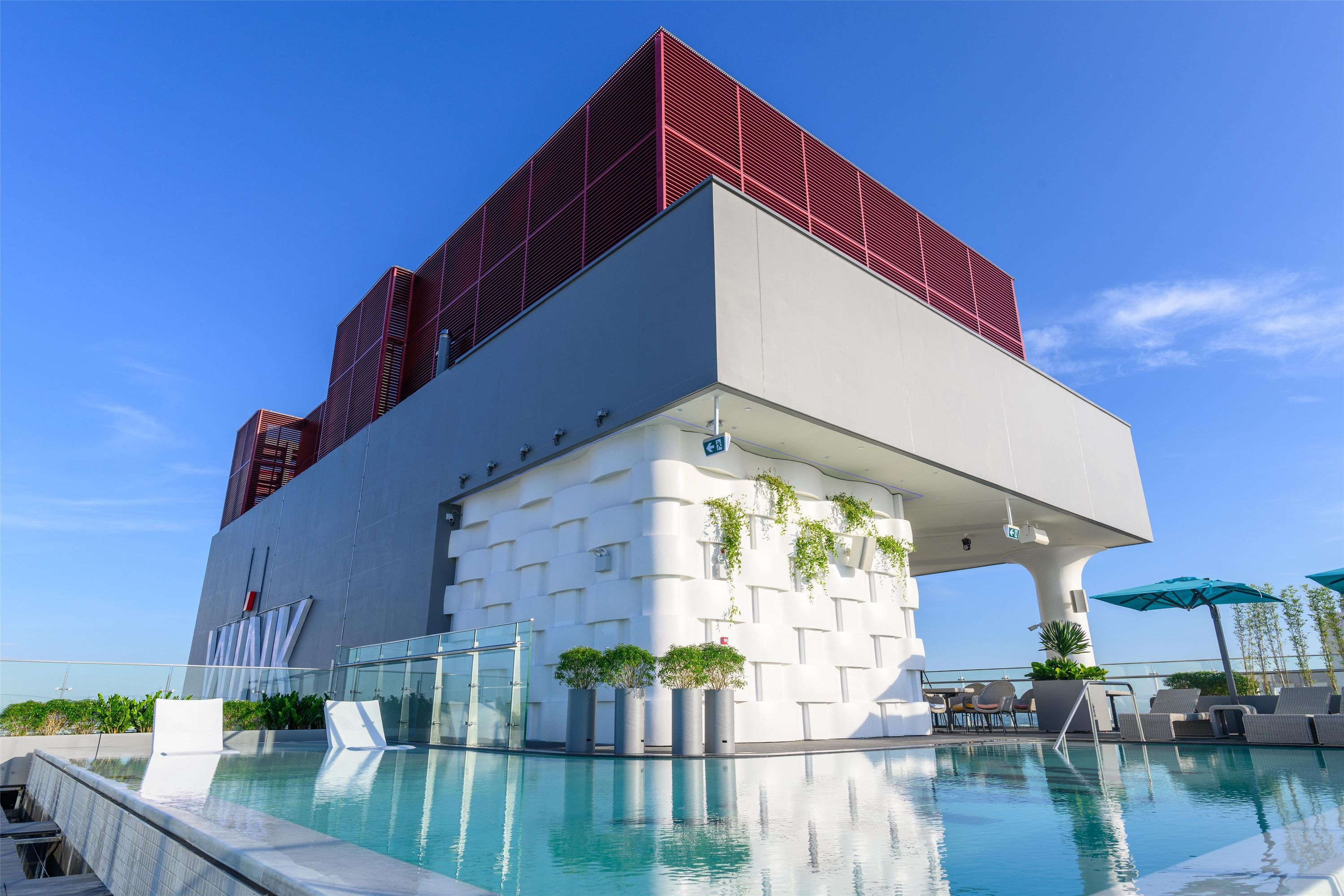 Wink Hotel Can Tho Centre, Unscripted by Hyatt - Can Tho - Svømmebasseng