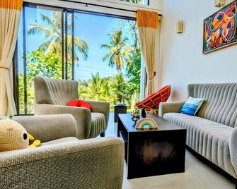 Tranquil Heaven - Galle - Living room