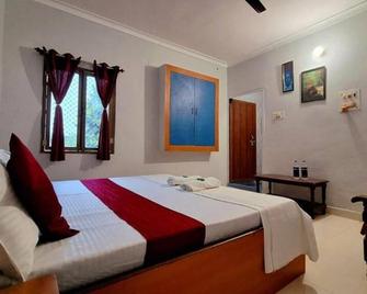 Mohit Paying Guest House - Benarés - Habitación