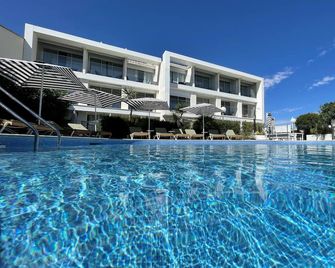 Hotel Eve - Agde - Pool