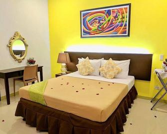 Seasons Hotel Sablayan - Buenavista - Bedroom
