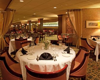 Holiday Inn Johnstown-Downtown By IHG - Johnstown - Restaurante