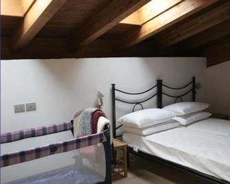 B&B Gardumo - Ronzo-Chienis/Rontz-Klens - Habitación