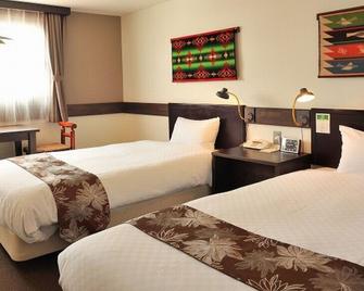 Matsumoto Tourist Hotel - Matsumoto