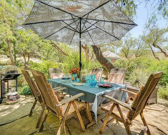 Casita Colibri Lovely, Romantic Patagonia Retreat - Patagonia - Patio