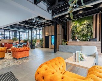 Neptuno Hotel & Spa - קאללה - לובי