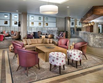 DoubleTree by Hilton Lawrence - Lawrence - Lounge