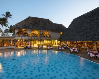 Neptune Pwani Beach Resort & Spa - Pwani Mchangani - Toà nhà