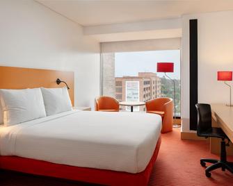 Fairfield by Marriott Bogota Embajada - Bogotá - Bedroom
