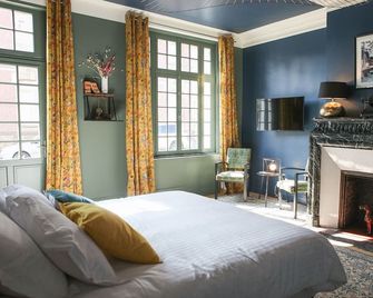 Le manoir des chevaux dorés - Le Neubourg - Habitación