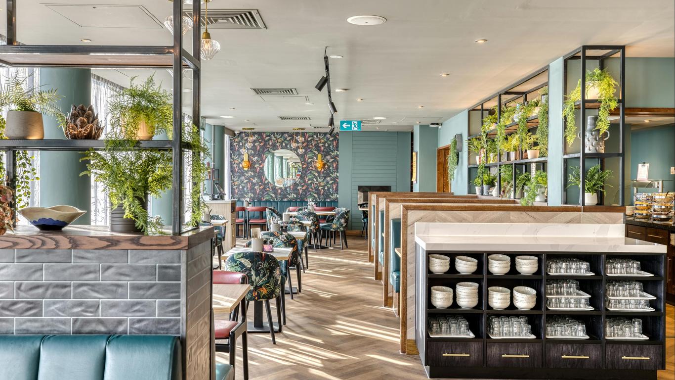 Premier Inn Southampton City Centre - West Quay