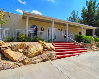 Villas at Southgate - Saint George - Building