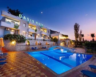 Oasis Scaleta Hotel - Skaleta - Piscina