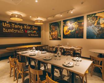 Wanderloft Capsule Hostel - Singapur - Restaurante