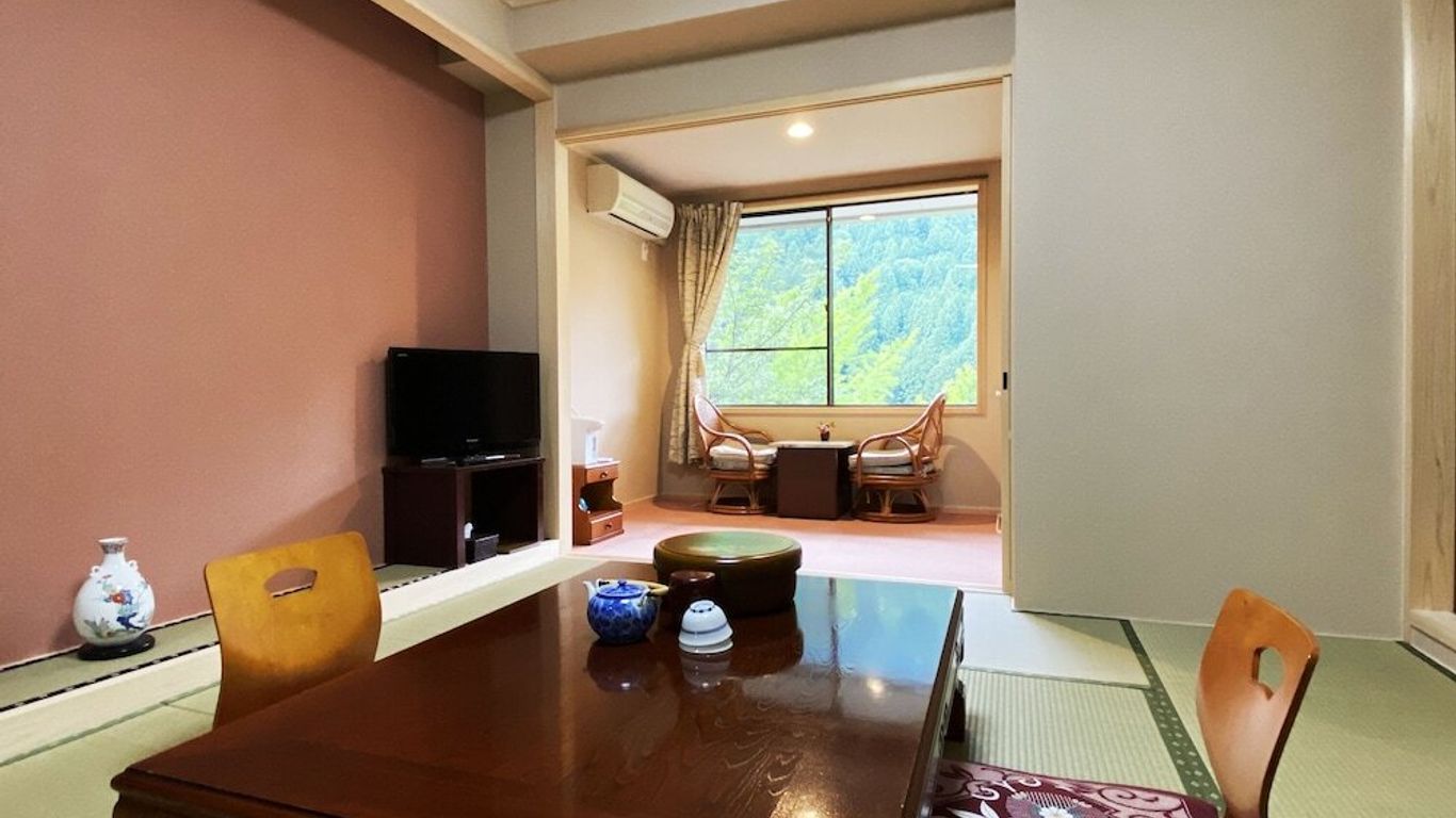 أيانويادو كازورايا