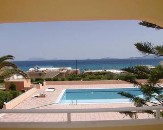 Kontessa Apartments - Kefalos - Pool