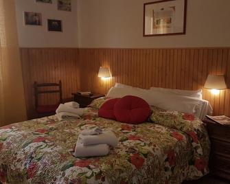 Hotel La Pace - Pontepetri - Спальня