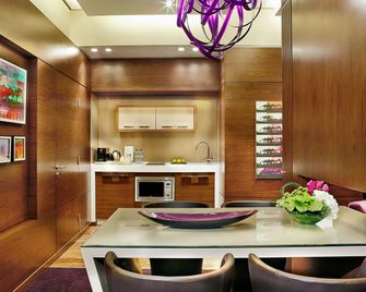 阿馬里杜哈酒店 - 多哈 - 多哈 - 廚房