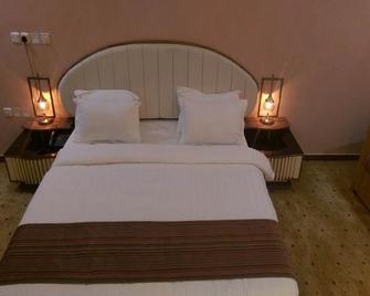 Ronza Land - Riad - Habitación