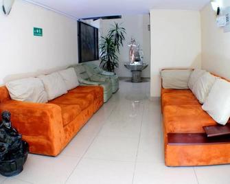 Hotel Santa Isabel 2 - Ipiales - Sala de estar