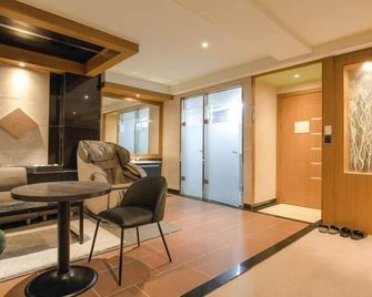 Nowon Luxe Hotel - Seoul - Living room