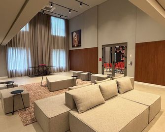 Radisson Red Ibirapuera - São Paulo - Salon