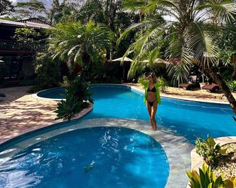 Smart Hotel Reserva Camburi - São Sebastião - Piscina
