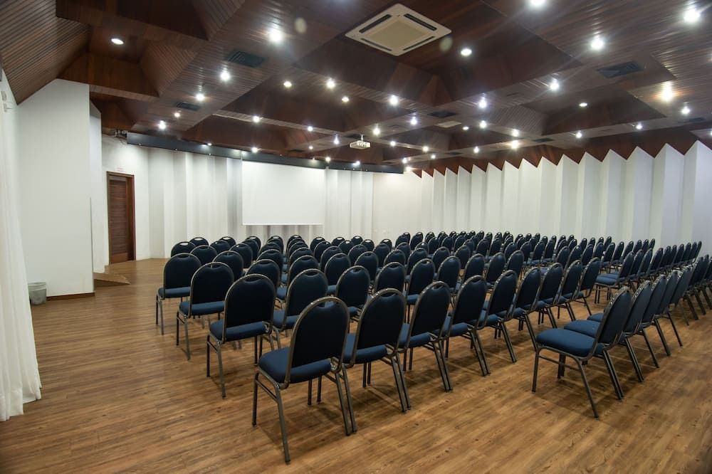 Golden Ingá Hotel - Maringá - Sala de reunions
