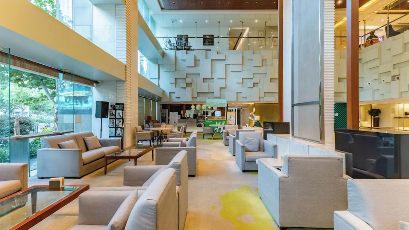 Holiday Inn Shanghai Vista By IHG