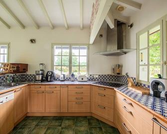 The noble house of Luroa built in 1505. - Cambo-les-Bains - Cuisine