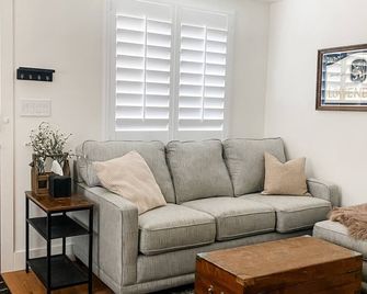 Edelweiss Haus Wrightwood! Ac, Sauna, Firepit, Bbq, Ev Charging - Wrightwood - Living room