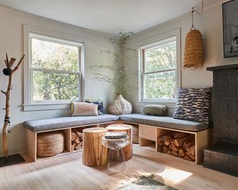 Woodstock Way Hotel - וודסטוק - סלון