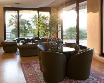 Hotel San Michele - Caltanissetta - Lounge