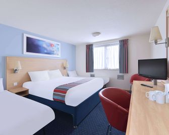 Travelodge Perth Broxden Junction - פרת' - חדר שינה