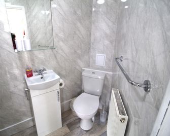 Chelston Dene Holiday Apartments - Torquay