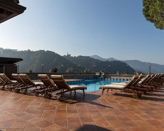 Resort Ninfea San Pellegrino Terme - Zogno - Piscina