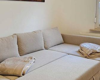 Feelgood Ferienwohnung - Bad Liebenstein - Wohnzimmer