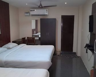 Selvam Residency - Tuticorin - Schlafzimmer
