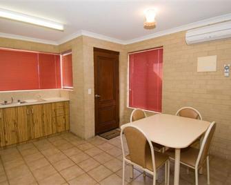 Albany Holiday Units - Albany