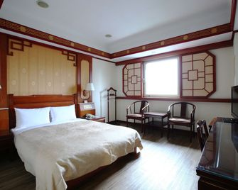 Hua Du Hotel - Keelung