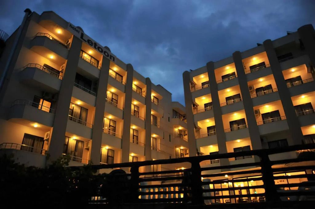 ليتون هوتل آند سبا