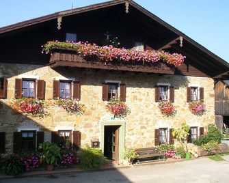 Double Room 3 - Bauernhof Moadl - Weyregg - Edificio