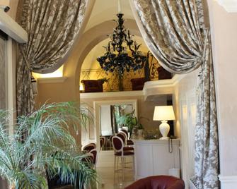 Suite Hotel Santa Chiara - Lecce - Hall d’entrée