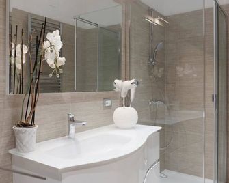 Centro Storico Suites - Ferrara - Bathroom