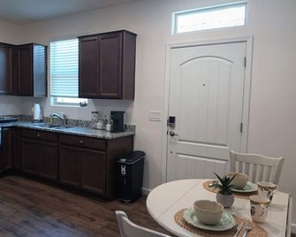 Karen's casita in Queen Creek AZ. - Queen Creek - Cocina